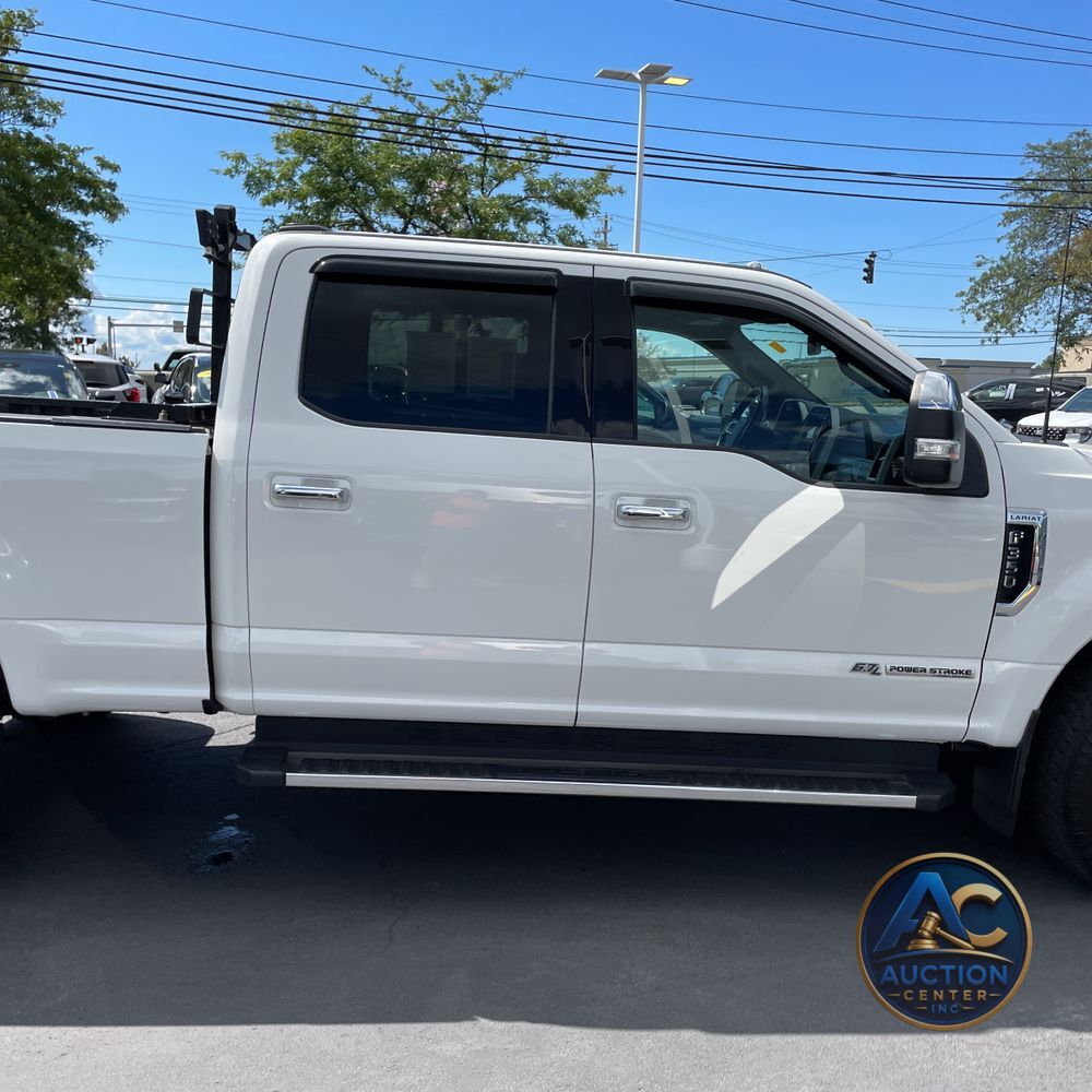 2022 Ford F-350 Super Duty Lariat