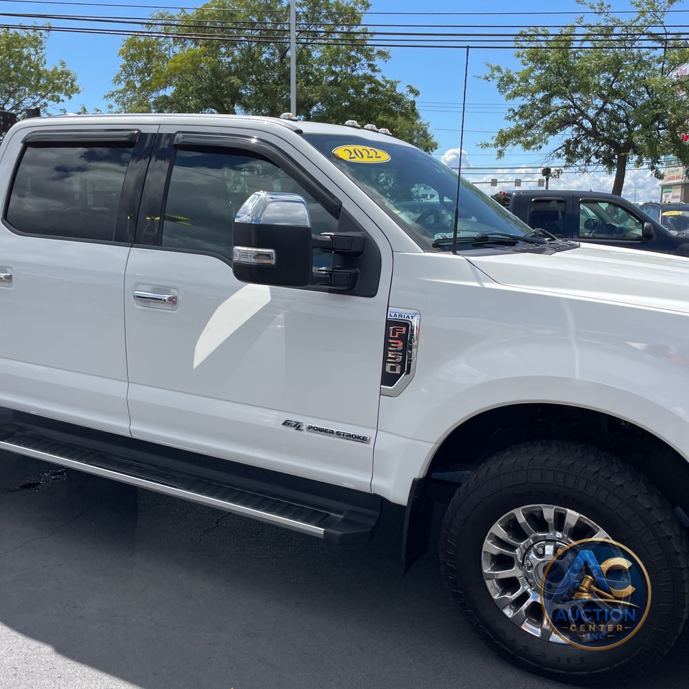 2022 Ford F-350 Super Duty Lariat