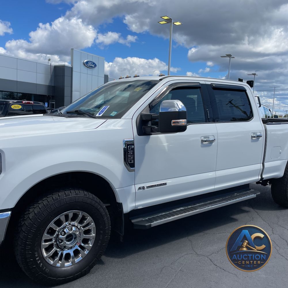 2022 Ford F-350 Super Duty Lariat