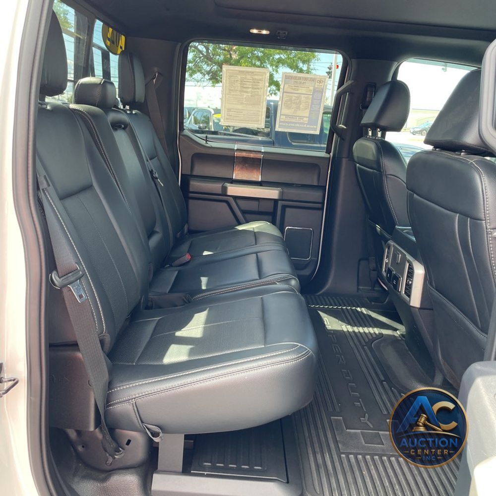 2022 Ford F-350 Super Duty Lariat