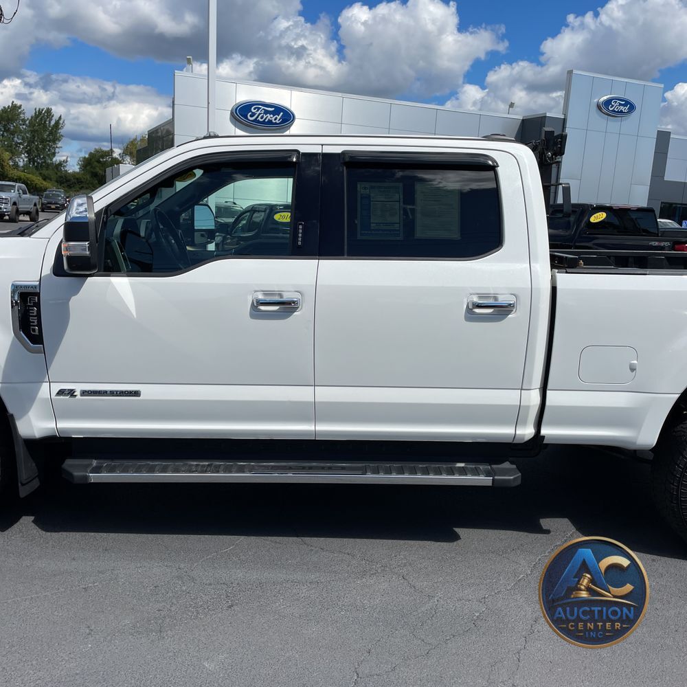 2022 Ford F-350 Super Duty Lariat