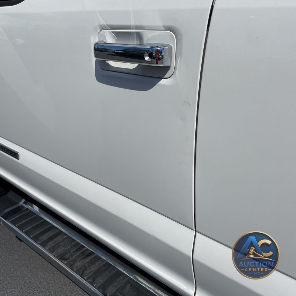 2022 Ford F-350 Super Duty Lariat