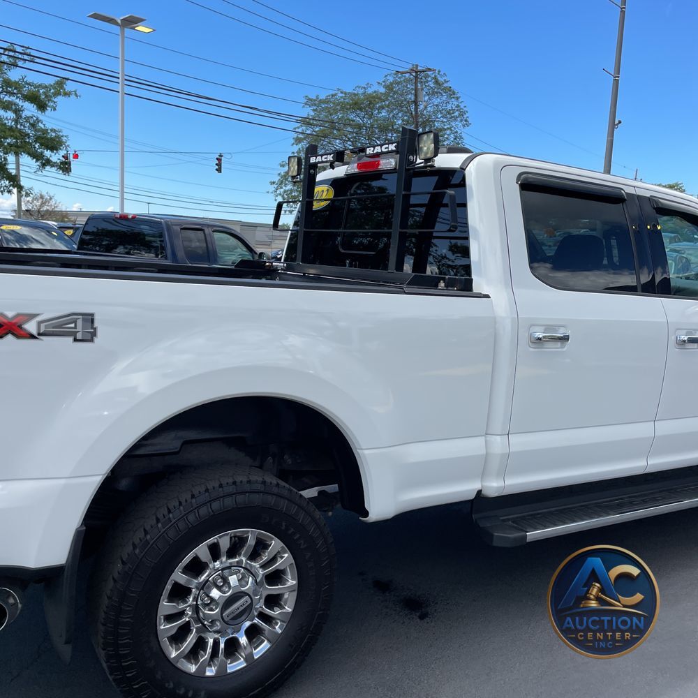 2022 Ford F-350 Super Duty Lariat