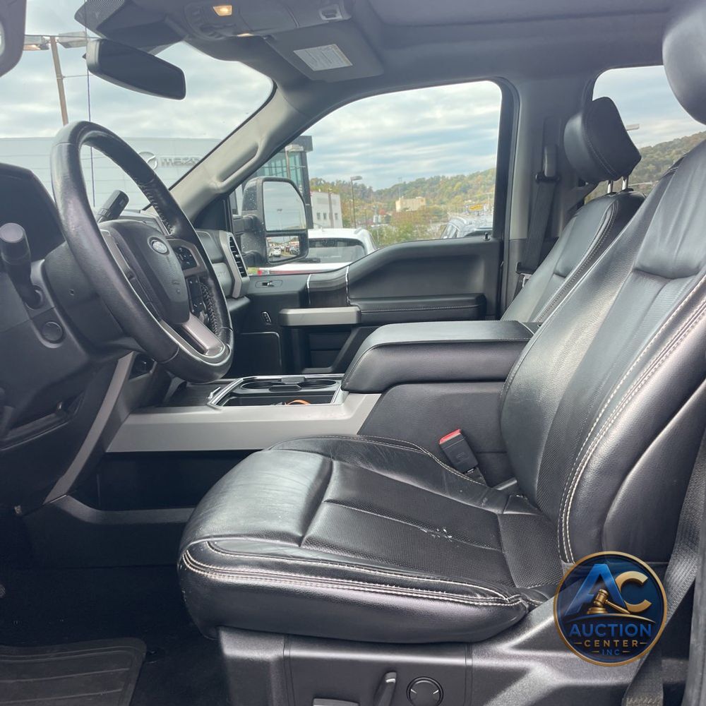 2020 Ford F-350 Super Duty Lariat