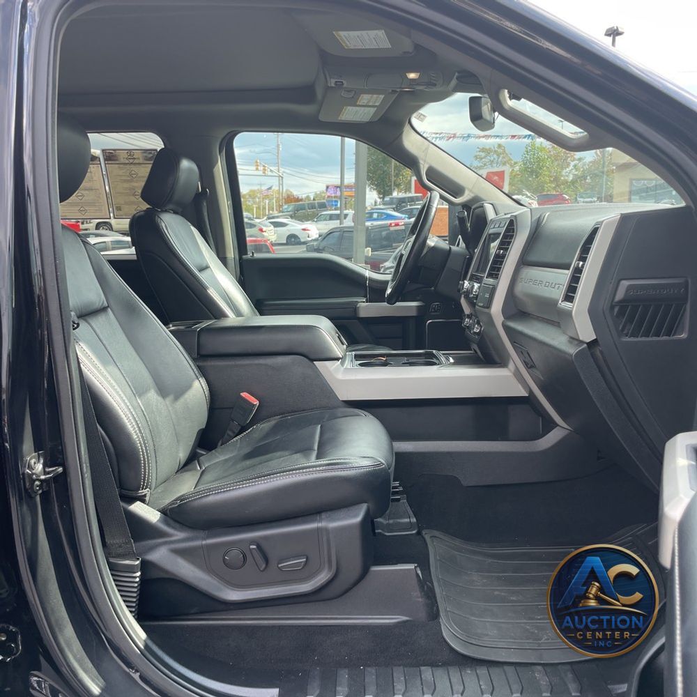 2020 Ford F-350 Super Duty Lariat
