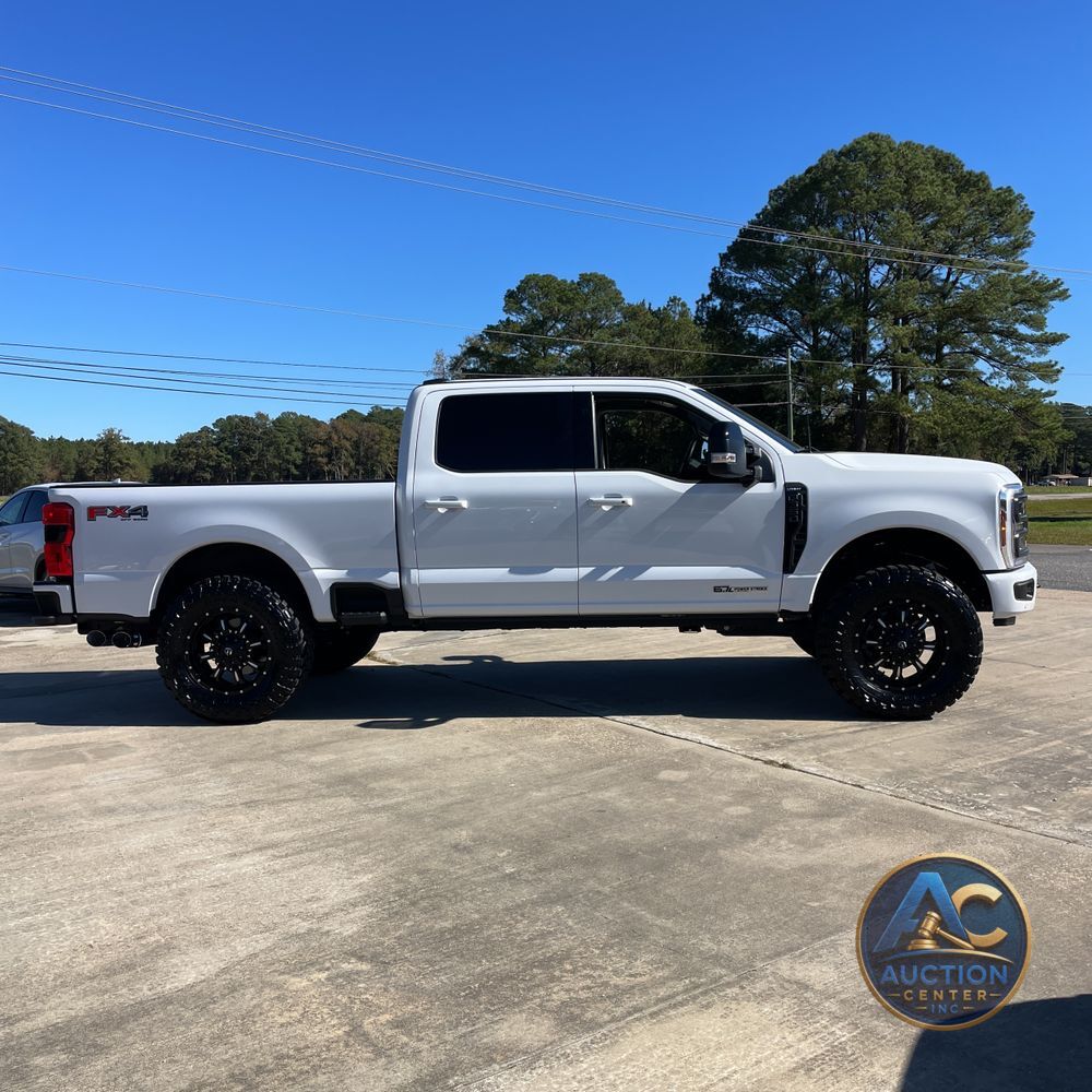 2024 Ford F-350 Super Duty Lariat