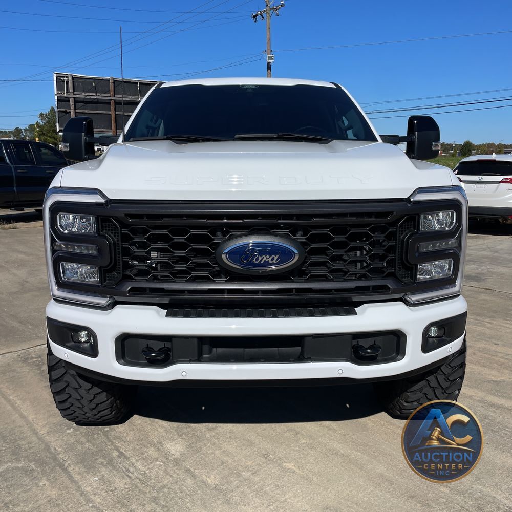 2024 Ford F-350 Super Duty Lariat