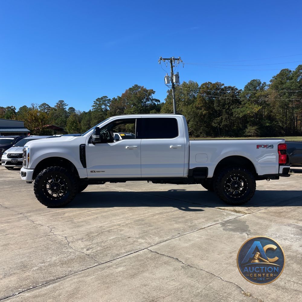 2024 Ford F-350 Super Duty Lariat