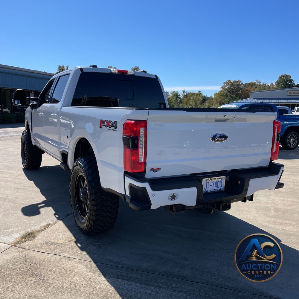 2024 Ford F-350 Super Duty Lariat