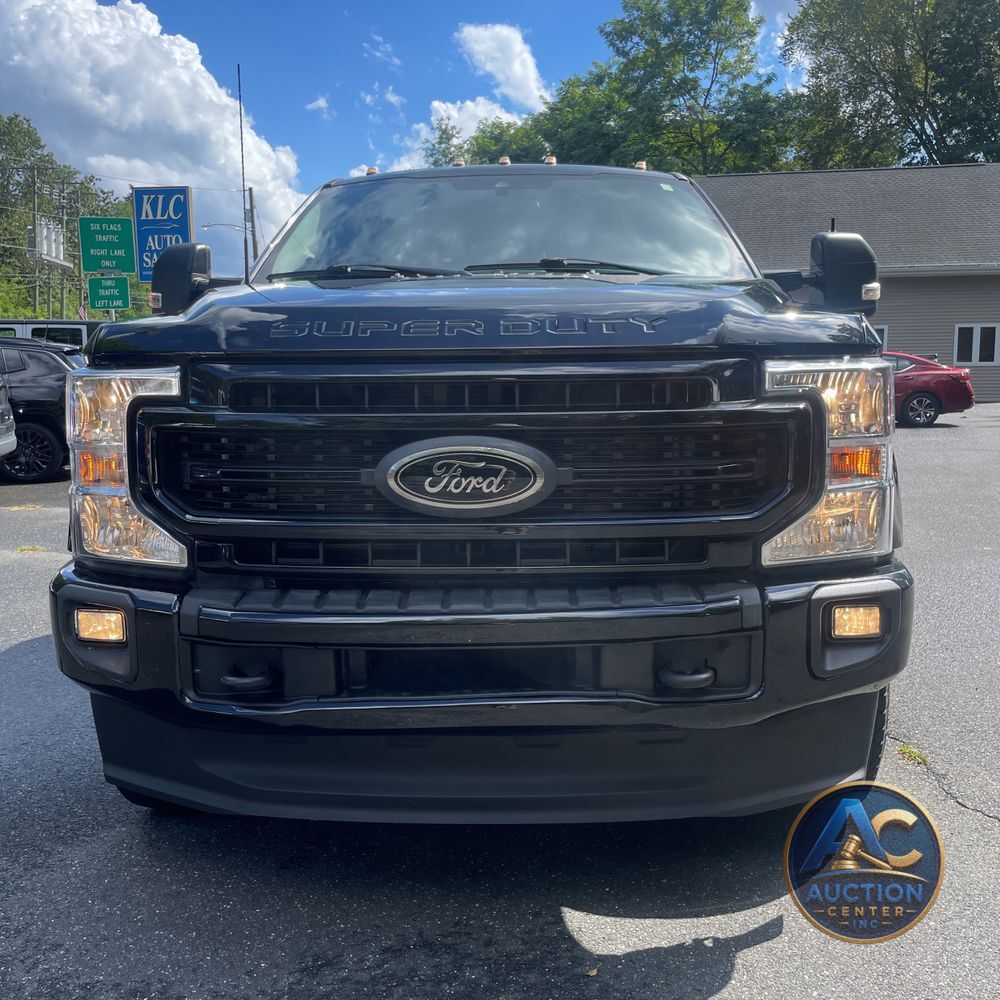 2022 Ford F-350 Super Duty XLT