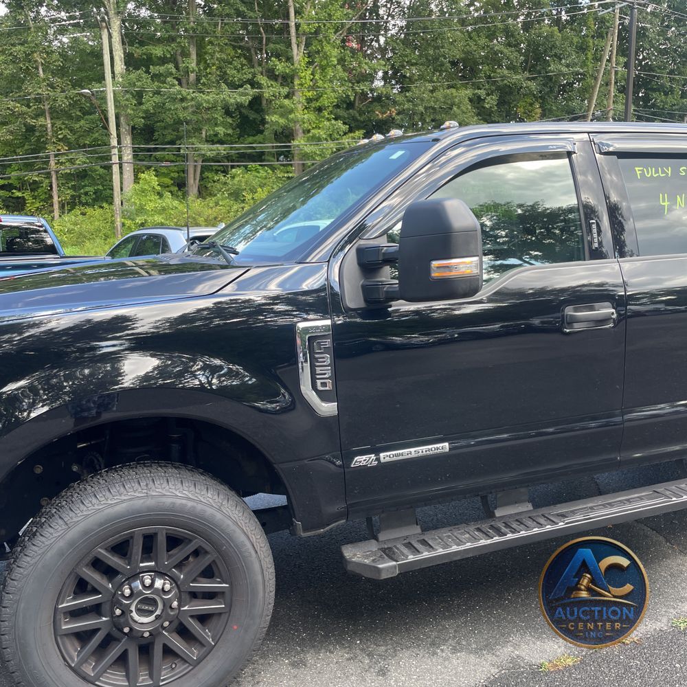 2022 Ford F-350 Super Duty XLT
