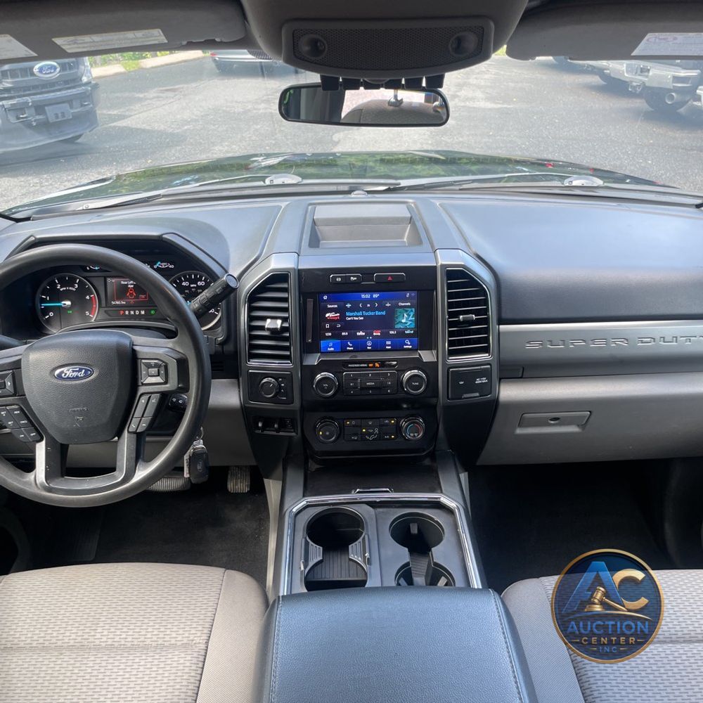 2022 Ford F-350 Super Duty XLT