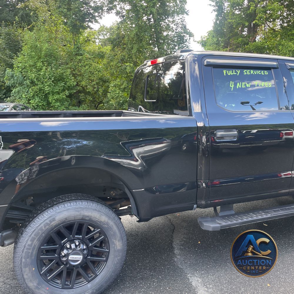 2022 Ford F-350 Super Duty XLT