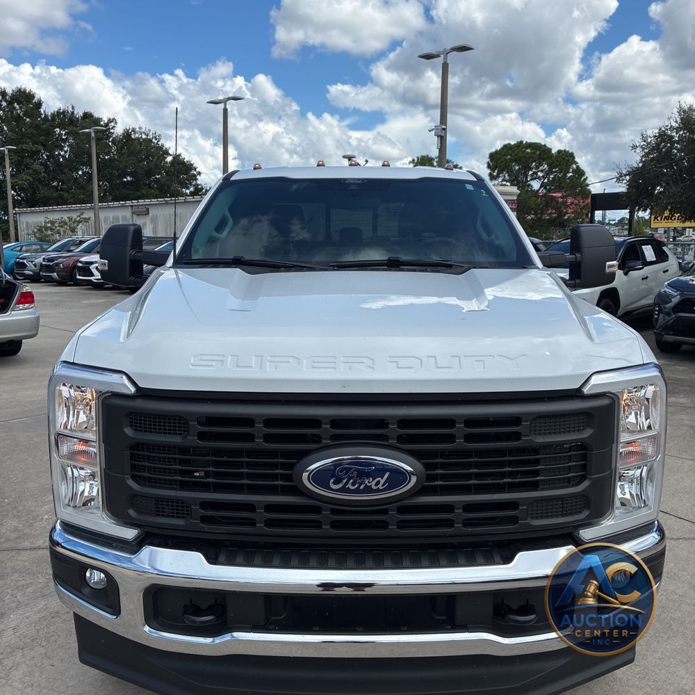 2024 Ford F-350 Super Duty XL