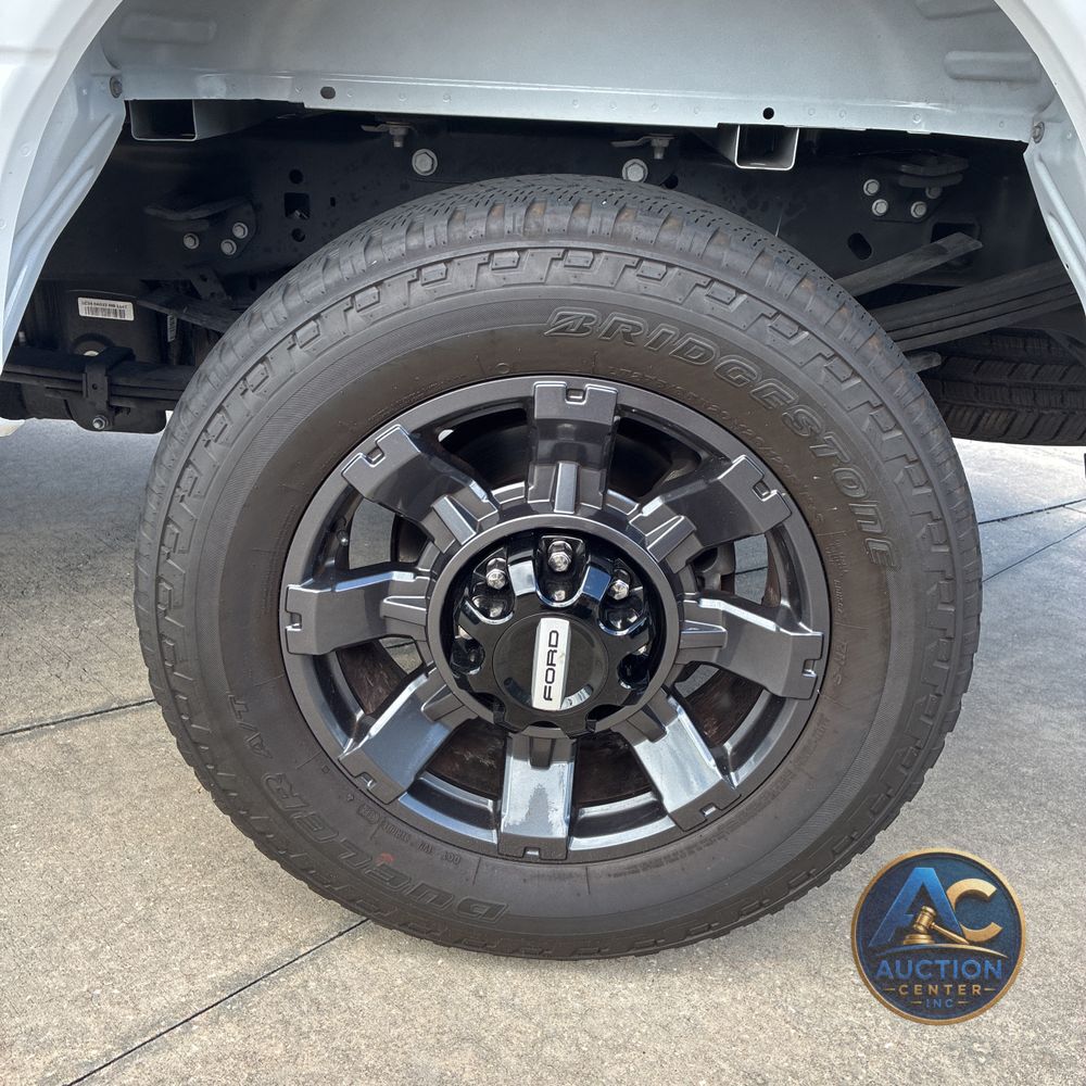 2024 Ford F-350 Super Duty XL