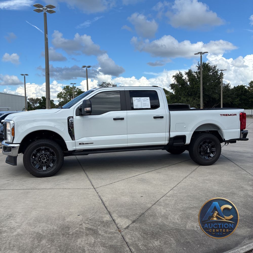 2024 Ford F-350 Super Duty XL