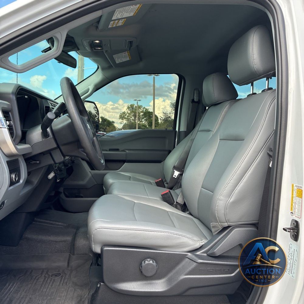 2024 Ford F-350 Super Duty XL