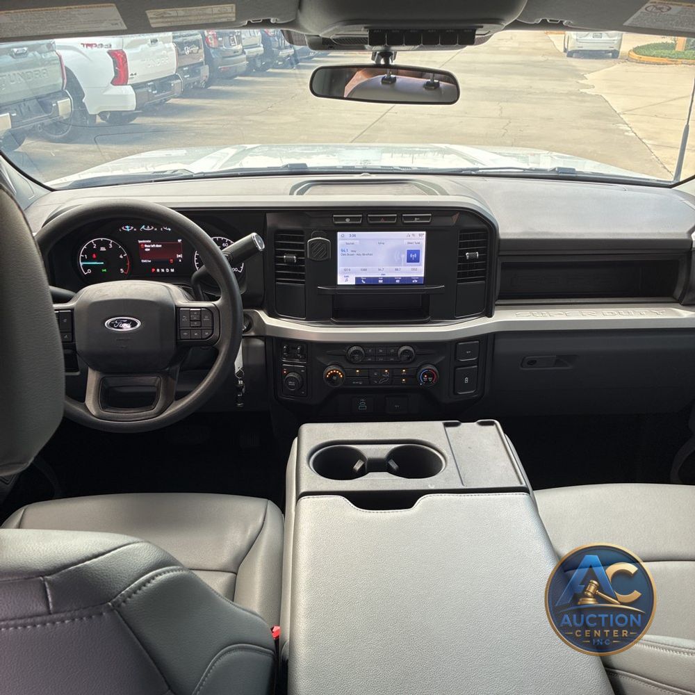 2024 Ford F-350 Super Duty XL