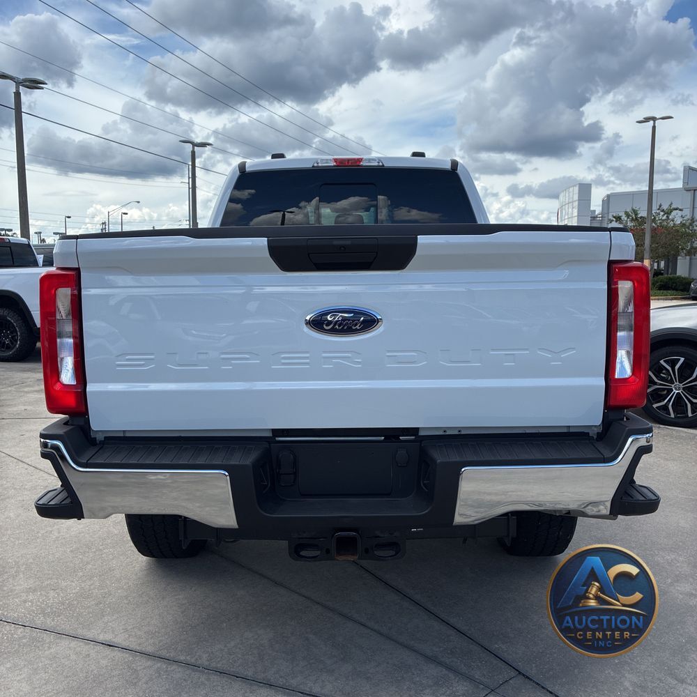 2024 Ford F-350 Super Duty XL