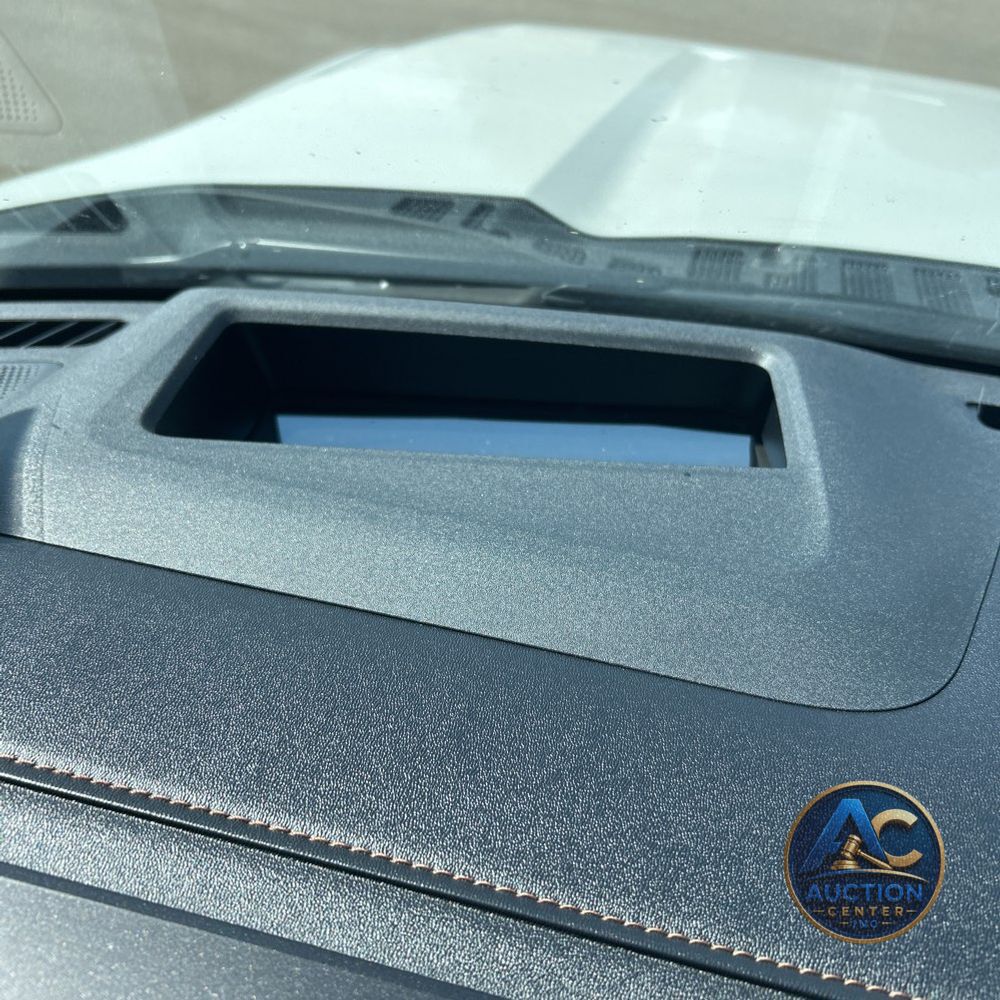 2023 Ford F350 S/D Platinum