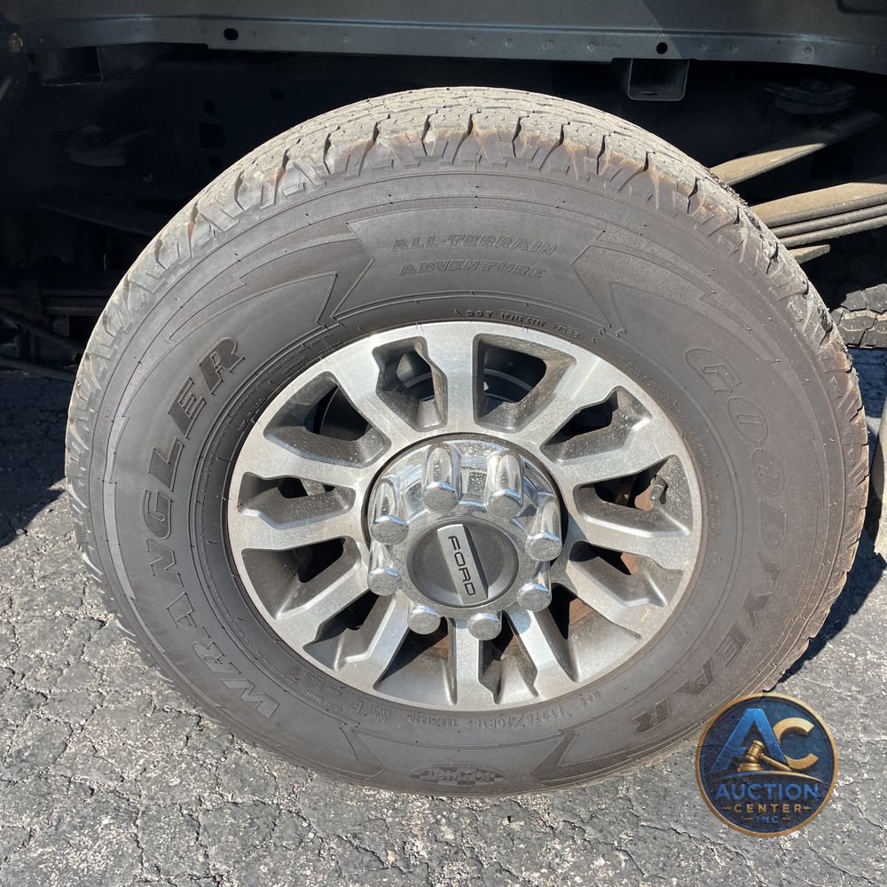 2020 Ford F-350 Super Duty Lariat