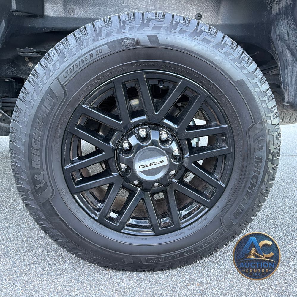 2022 Ford F-350 Super Duty Lariat