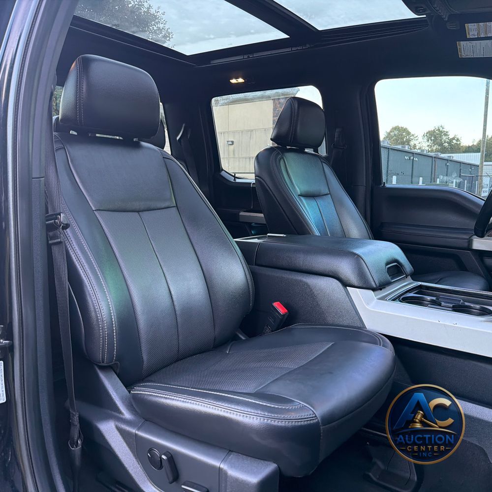 2022 Ford F-350 Super Duty Lariat