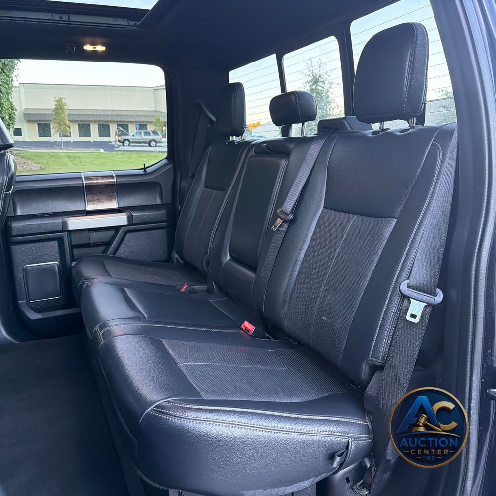 2022 Ford F-350 Super Duty Lariat