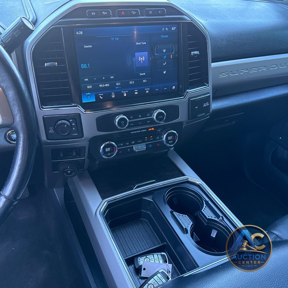 2022 Ford F-350 Super Duty Lariat