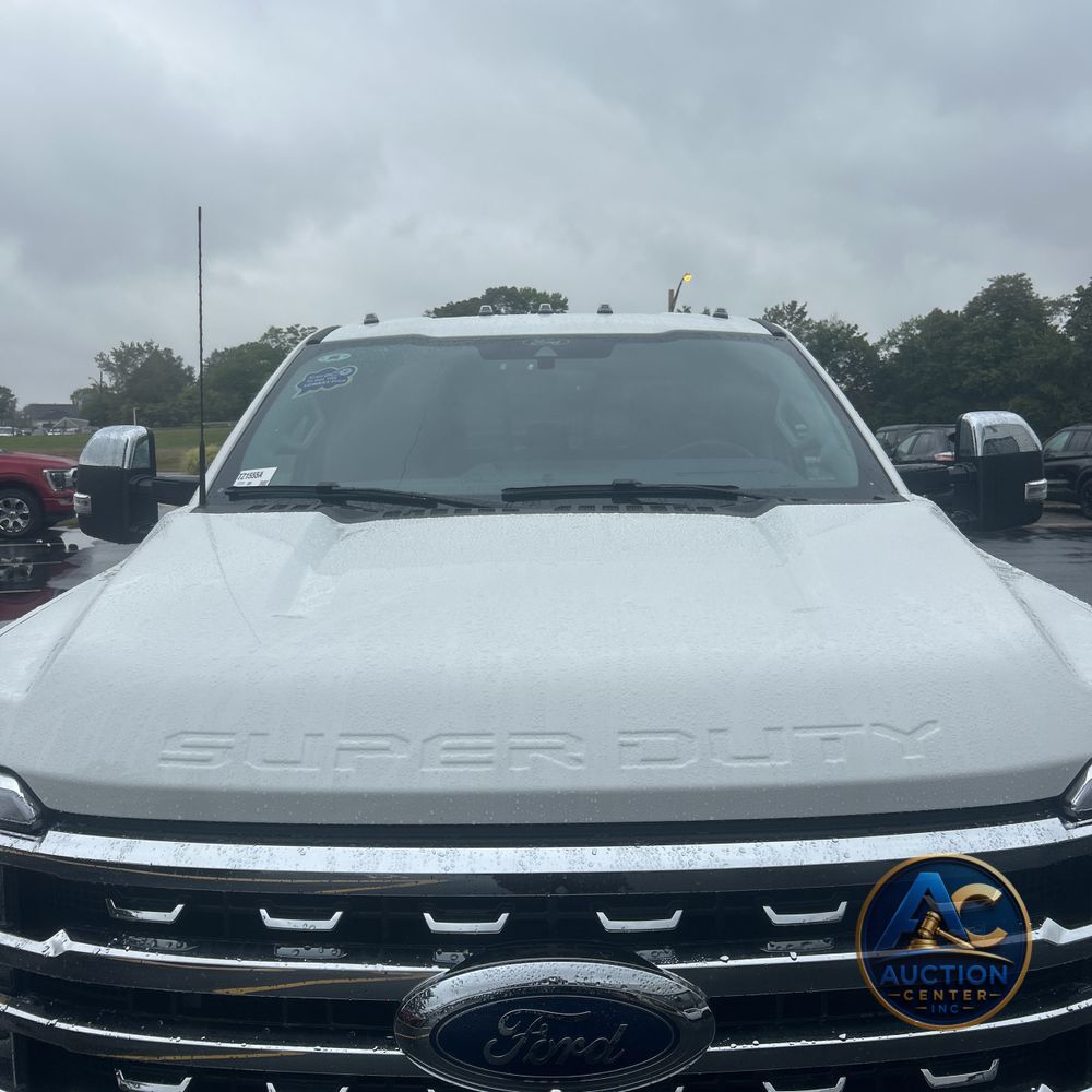 2025 Ford F-350 Super Duty Lariat