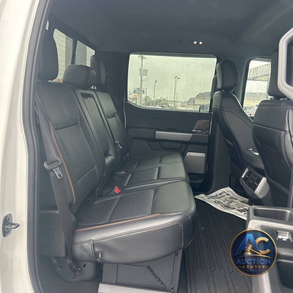 2025 Ford F-350 Super Duty Lariat