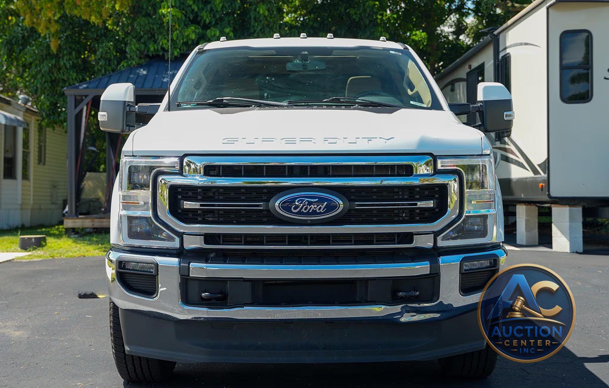 2022 Ford F-350 Lariat