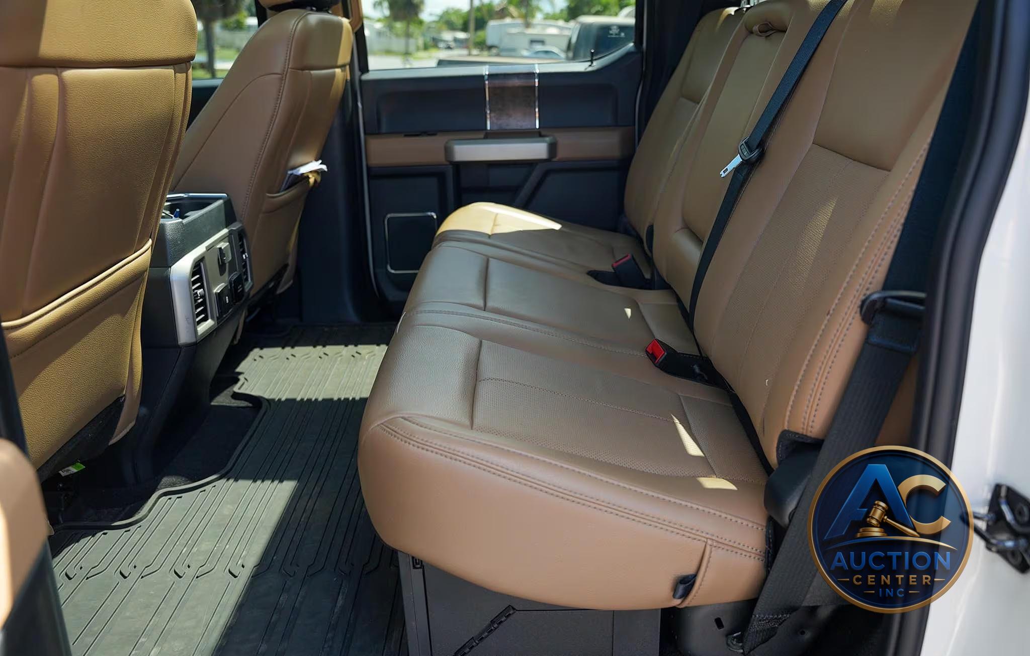 2022 Ford F-350 Lariat