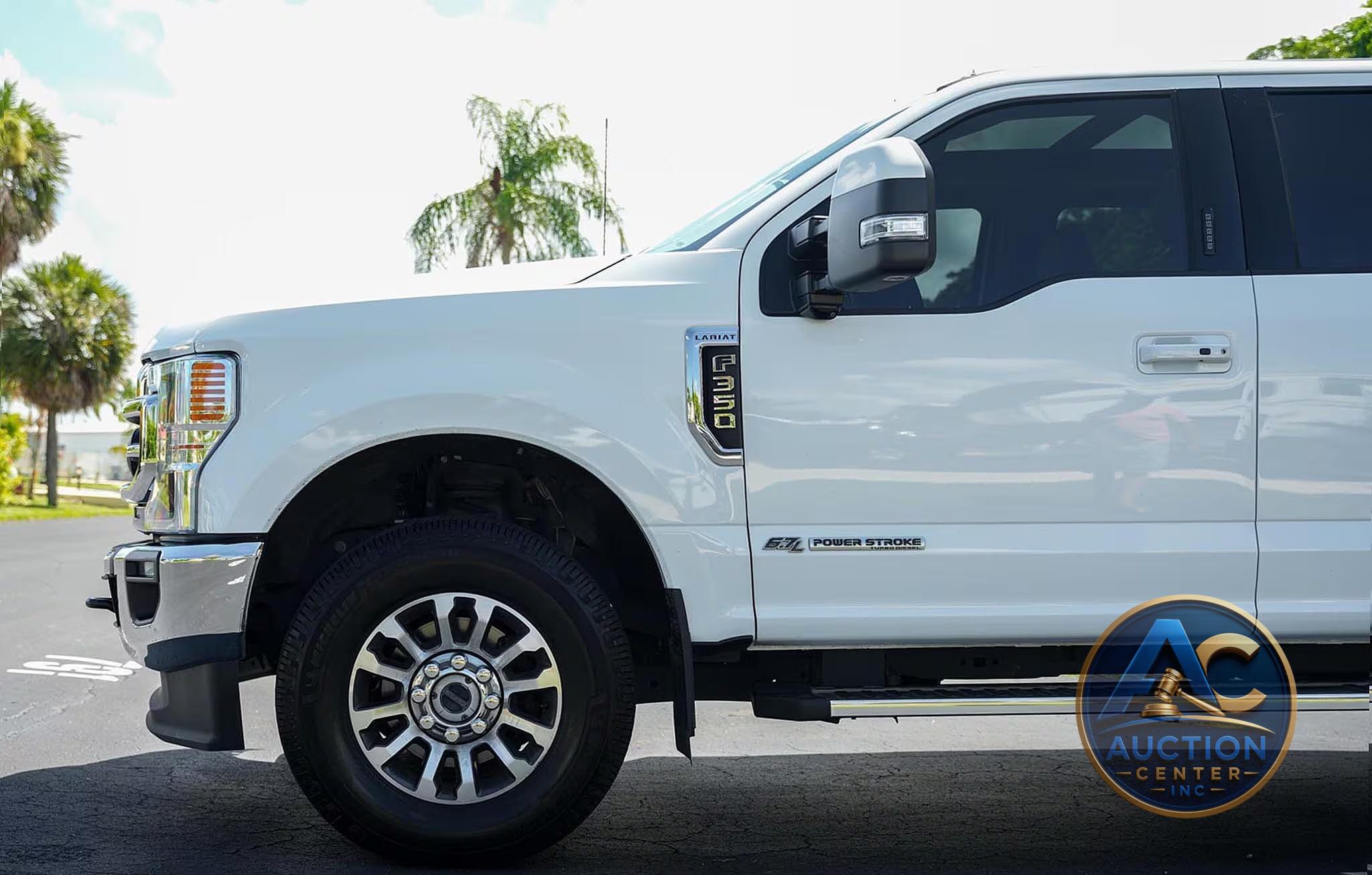 2022 Ford F-350 Lariat