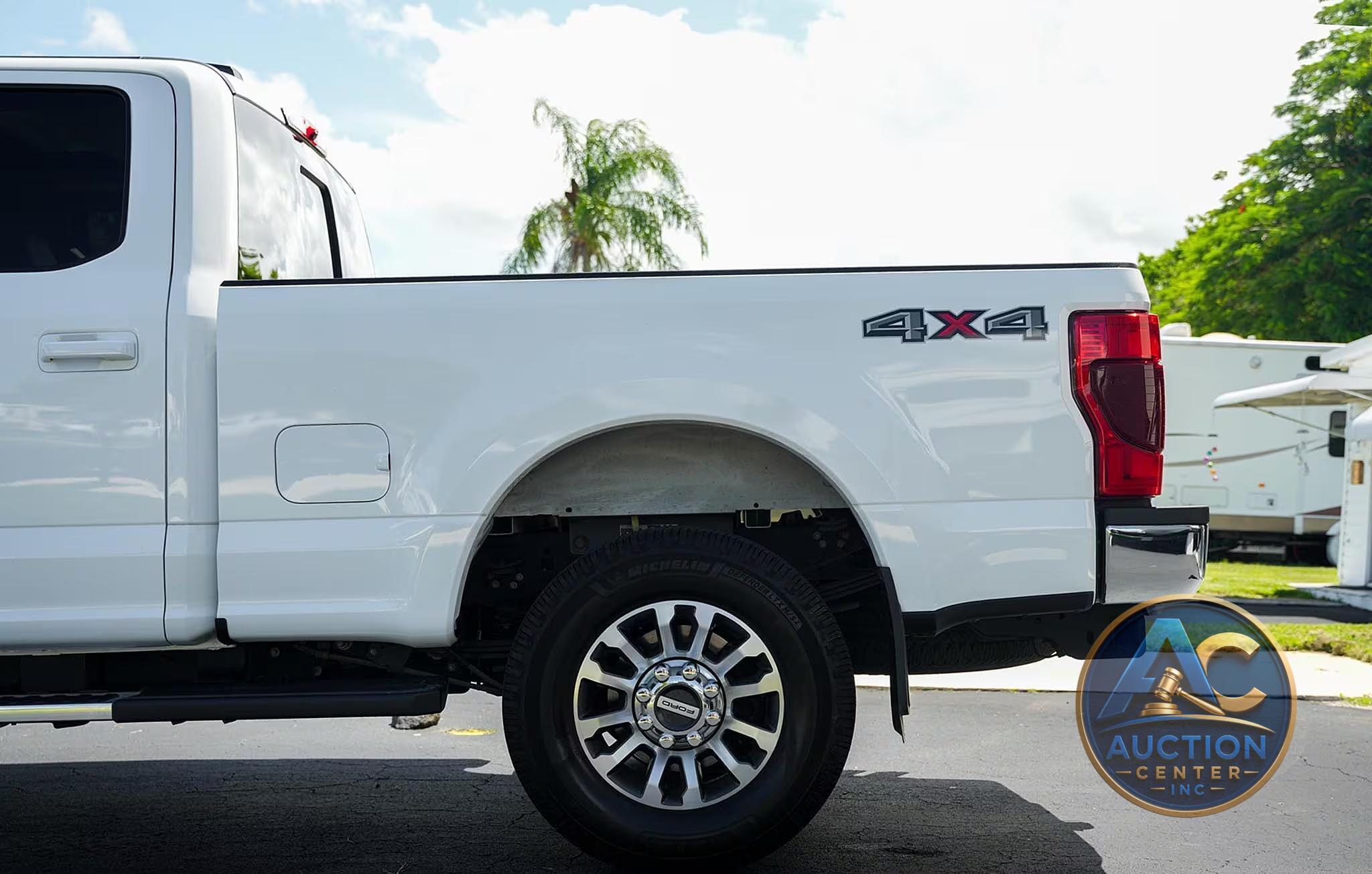 2022 Ford F-350 Lariat