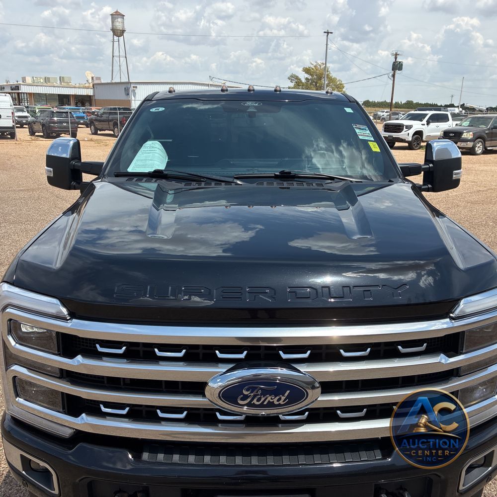 2024 Ford F-350 Super Duty Platinum