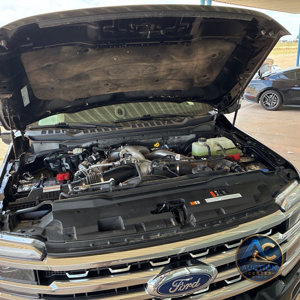 2024 Ford F-350 Super Duty Platinum