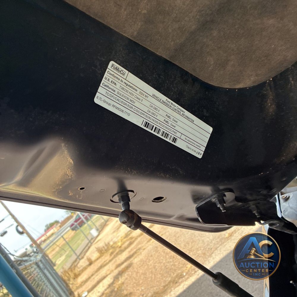2024 Ford F-350 Super Duty Platinum