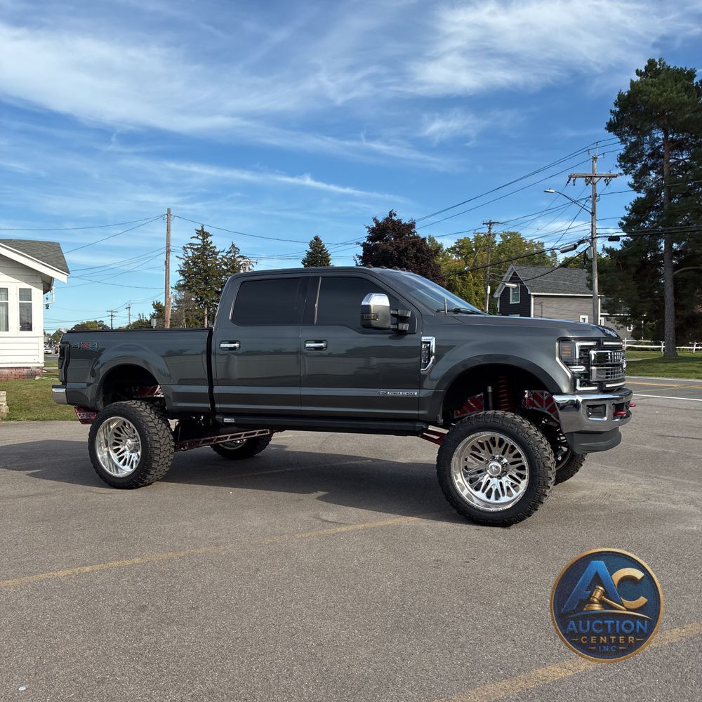 2017 Ford F-350 Super Duty Lariat