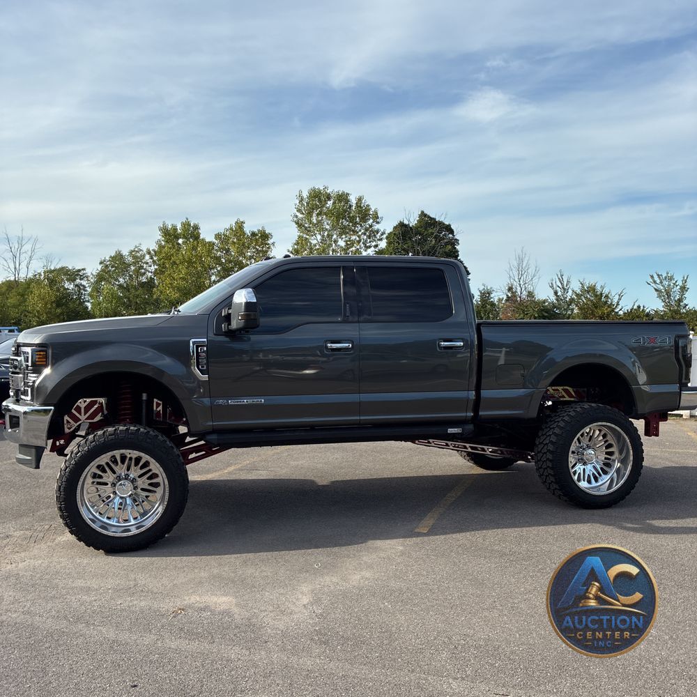 2017 Ford F-350 Super Duty Lariat