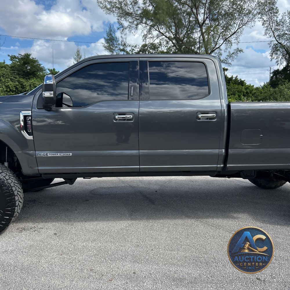 2020 Ford F-350 Super Duty Lariat