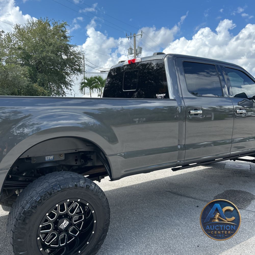 2020 Ford F-350 Super Duty Lariat