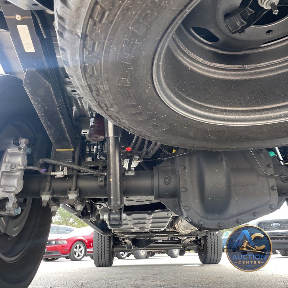 2025 Ford F-350 Super Duty Platinum