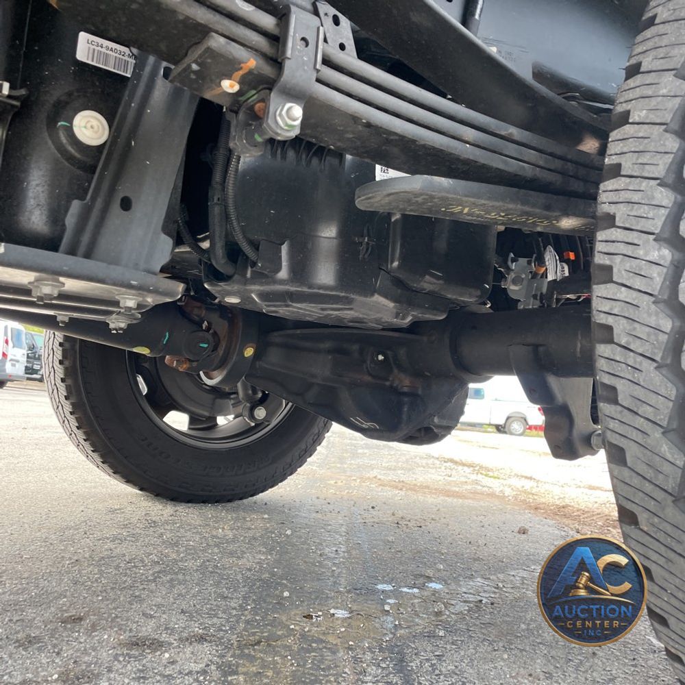 2025 Ford F-350 Super Duty Platinum