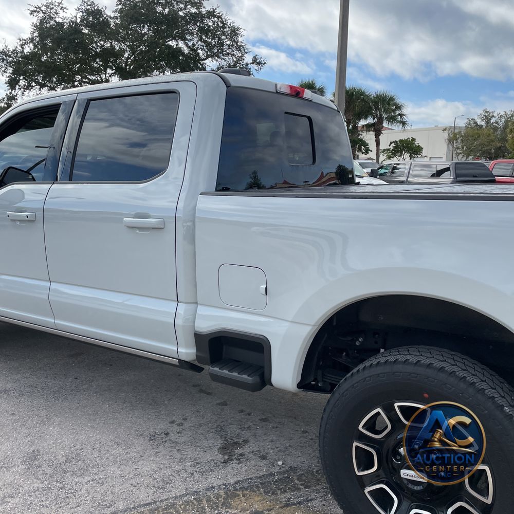 2025 Ford F-350 Super Duty Platinum