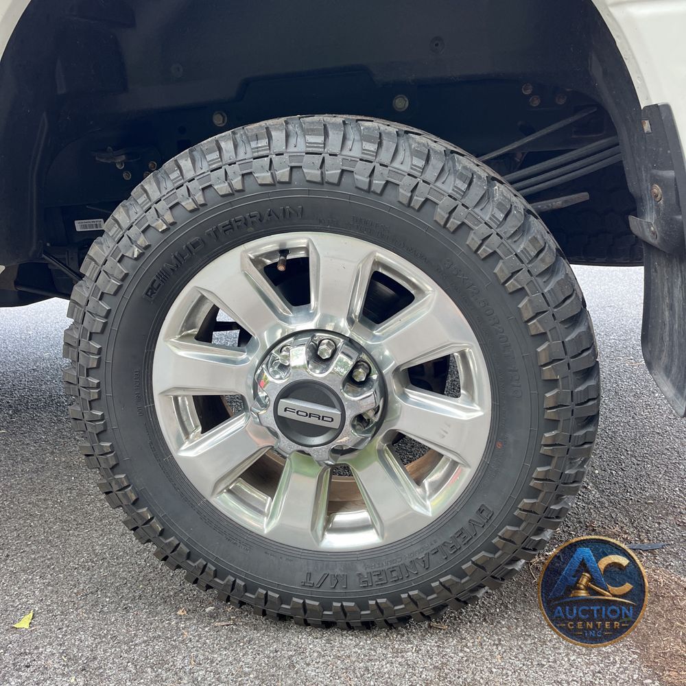 2022 Ford F-350 Super Duty Platinum