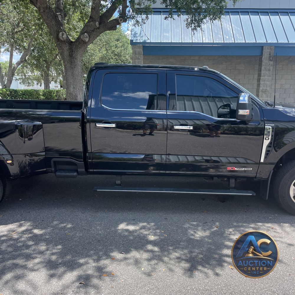 2023 Ford F-350 Super Duty Platinum