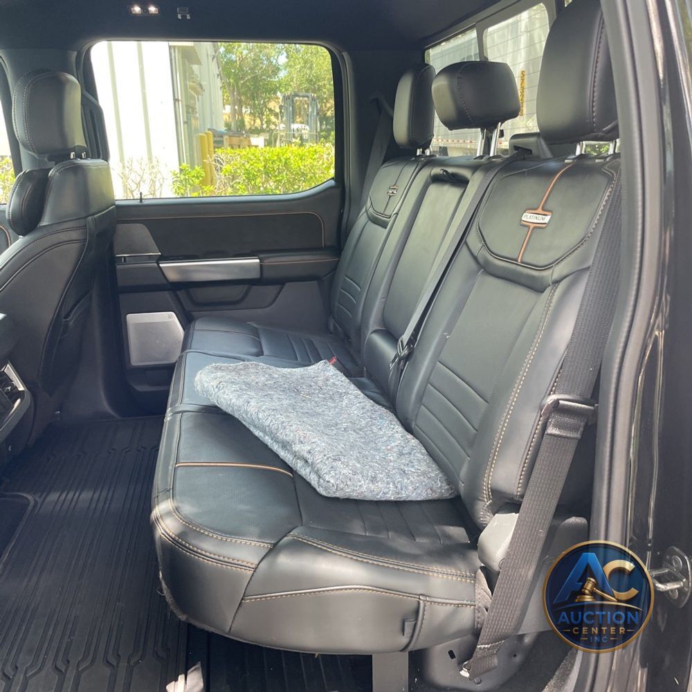 2023 Ford F-350 Super Duty Platinum