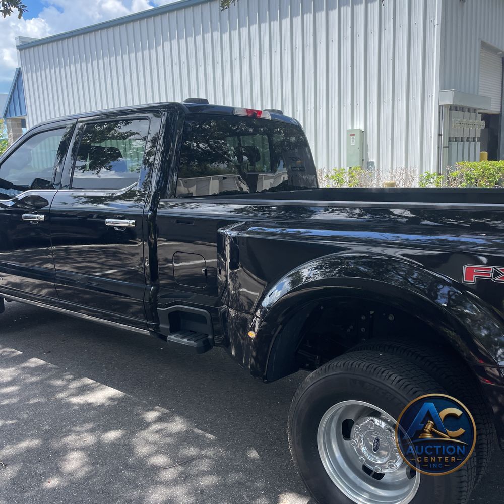 2023 Ford F-350 Super Duty Platinum