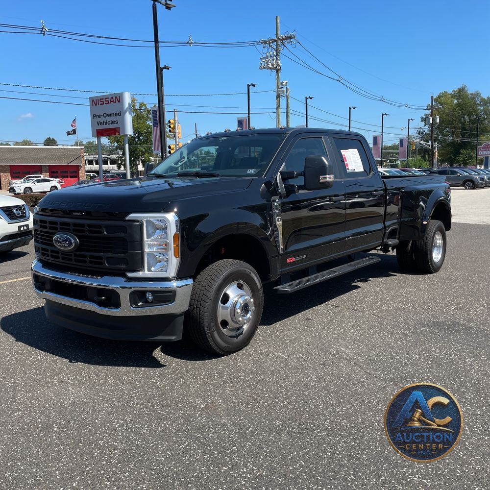 2025 Ford F-350 Super Duty XL